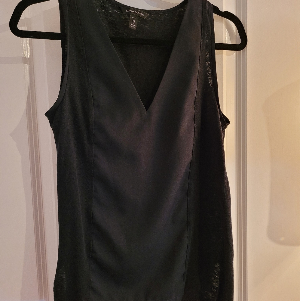 Banana Republic tank
